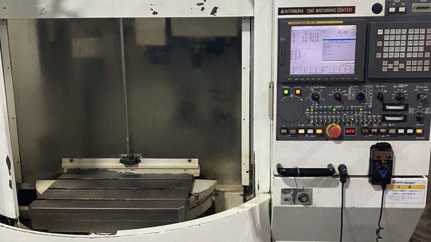 Kitamura Mycenter 2XI Sparkchanger CNC machine for sale